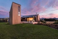 Modern Campsite Retreats Image 7