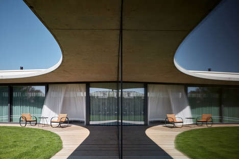 Minimalist Multigenerational Houses
