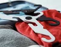 Flexible Travel-Friendly Hangers Image 6