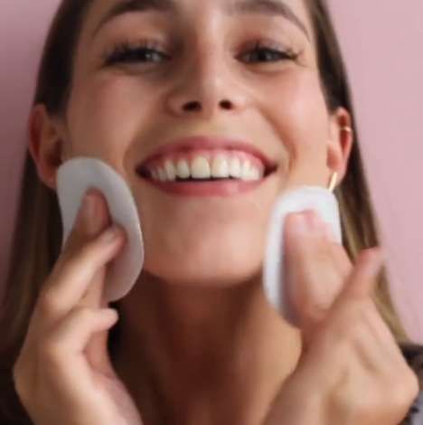 Dual-Sided Facial Cleansing Pads