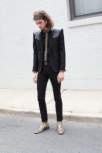 Stylish Musician-Inspired Ensembles Image 4