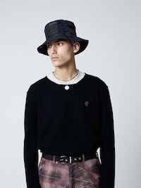 Effortless Layering Menswear Image 6