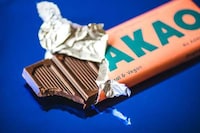 Non-Chocolate Chocolate Bars Image 2