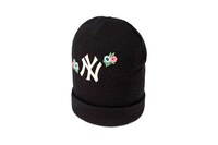 Exclusive Luxury Label Caps Image 8