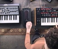 Compact Innovative Synthesizers Image 6