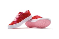 Sleek Color-Blocked Sneakers Image 3