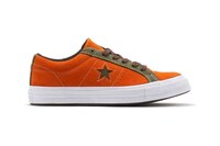 Sleek Color-Blocked Sneakers Image 6