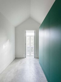Boldly Vibrant Homey Hostels Image 3