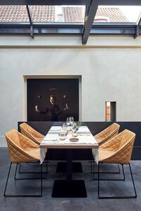 Witch Trial-Inspired Restaurants Image 4