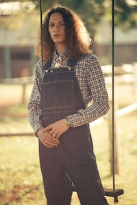 Film-Inspired Traditional Workwear Image 7