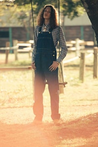Film-Inspired Traditional Workwear Image 8