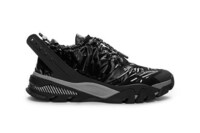 Drawstring-Enclosed Sneakers Image 3