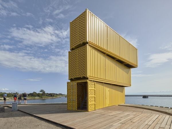 37 Architectural Shipping Container Uses