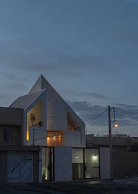 Modern Strongly Sculptural Apartments Image 6