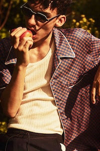 Romantic Fashion Editorial Shoots Image 3