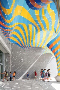 Colorfully Curved Installations Image 7