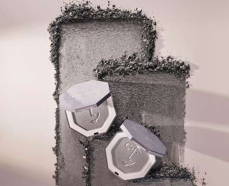 Trend maing image: Charitable Silver Highlighters