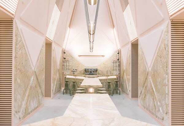 Top 90 Luxury Trends in August