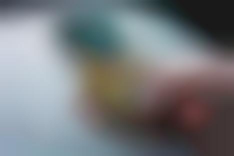 Nostalgic Ultra-Slim Smartphones