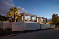 Brutalist-Inspired Bluestone Houses Image 3