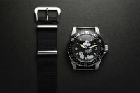 Monochromatic Cartoon-Motif Timepieces Image 4