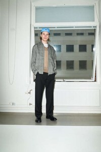 Sportswear-Inspired Modern Menswear Image 8