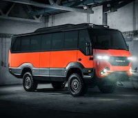 Rugged Off-Road Adventurer Buses Image 5