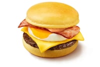 Moon-Inspired Golden Burgers Image 2