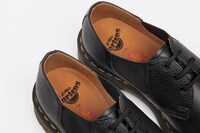 Re-Interpreted Smooth Leather Shoes Image 5