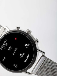 Updated Minimalist Smartwatches Image 2