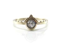 Alternative Engagement Rings Image 6