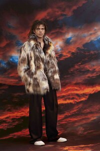Inaugural Softly Hued Menswear Image 8