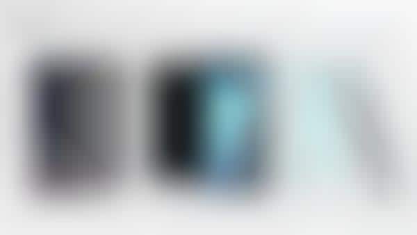Triple-Lens AMOLED Smartphones