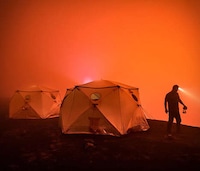 Insulated Heat-Blocking Tents Image 5