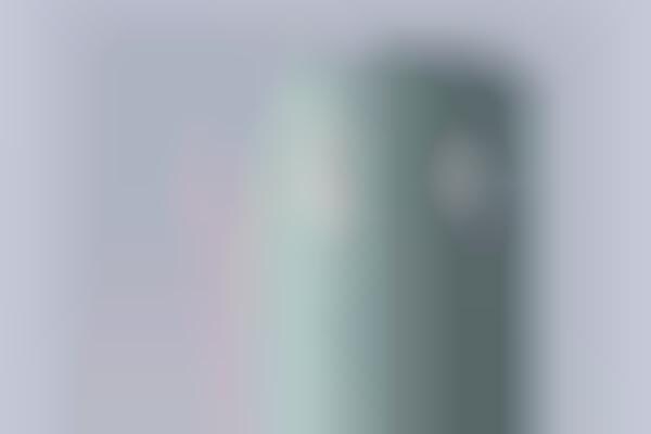 Reactive Thermochromic Smartphones