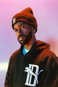Rapper Collaborative Streetwear Image 5
