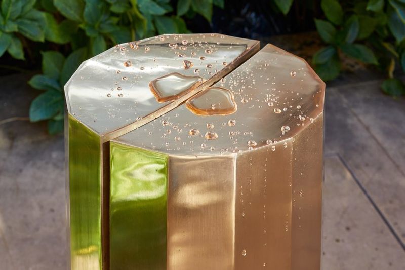 Illuminating Sculptural Water Fountains