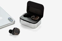 Amazingly Stylish Wireless Earphones Image 8