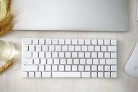 Ultra-Minimalist Wireless Keyboards Image 5