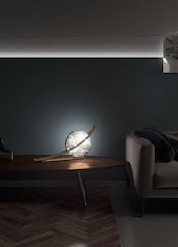 Vinyl Disc-Inspired Lamps Image 2