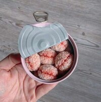 Unsettling Small-Scale Sculptures Image 3