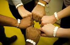 UV Exposure-Detecting Wristbands
