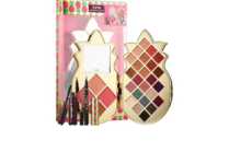 Pineapple-Themed Cosmetic Gift Sets
