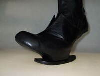 Wearable Artistic Footwear Image 6