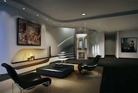 Ultra Luxury Apartments Image 6