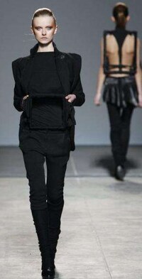 Rectangular Runway Fashion Image 4