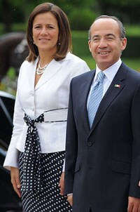 First Lady Fashion Wars Image 8