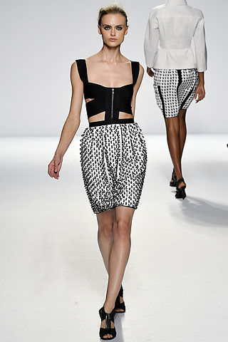Minimalized Dresses