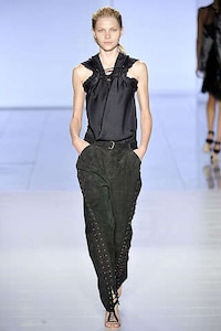 Giant Stitch Fashion Image 8