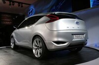 Cutting-Edge Crossover Cars Image 2